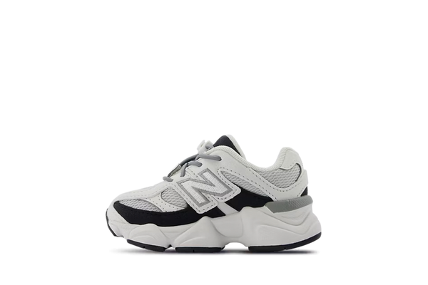 Tênis New Balance 9060 Kids Black/Reflection Branco — vista alternativa
