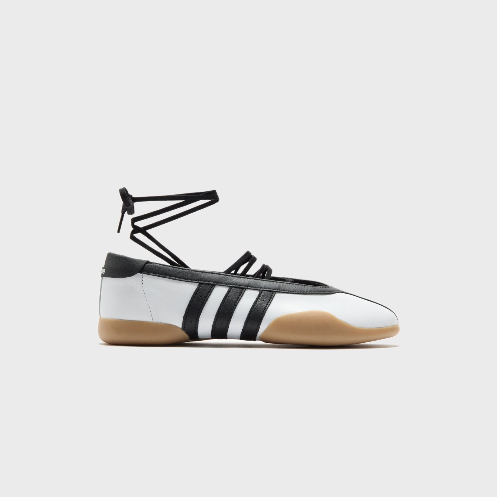 adidas Taekwondo Mei Ballet Branco e Preto - Tenis - Adidas -