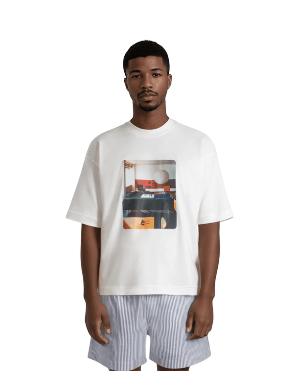 Camiseta Saint Studio Boxy Supima Mid Century Branco