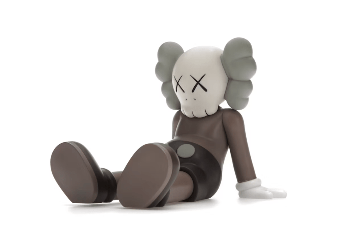 KAWS Holiday Taipei Vinyl Figure Brown Toy Art Marrom - KAWS - KAWS003