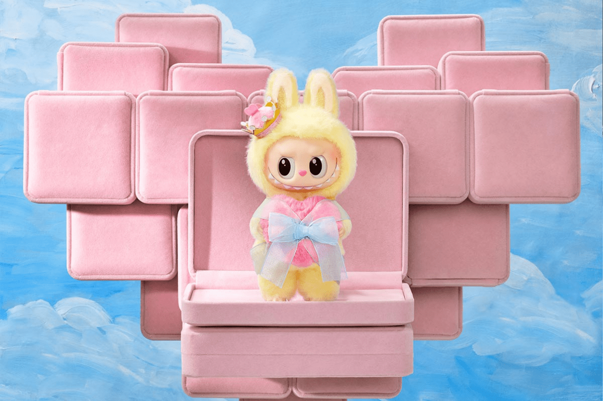 Pop Mart Labubu The Monsters Let's Checkmate Series Vinyl Plush Hanging Card - Labubu - LAB36