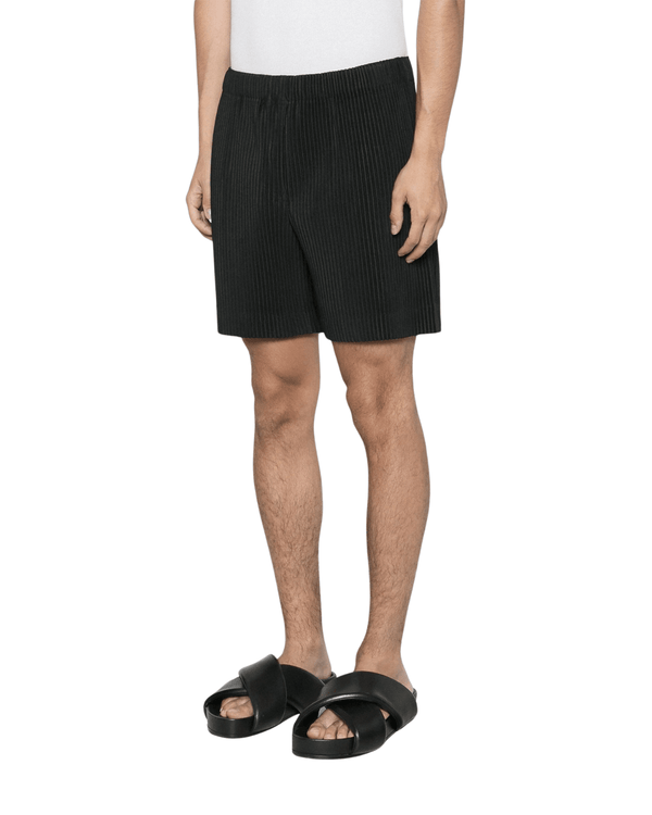 Shorts Saint Studio Plissado Tech Preto