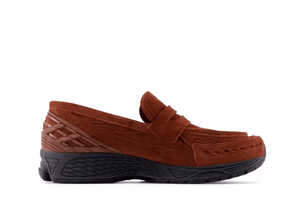 Tênis New Balance 1906L Rich Oak Suede Camurça Slip-on Marrom