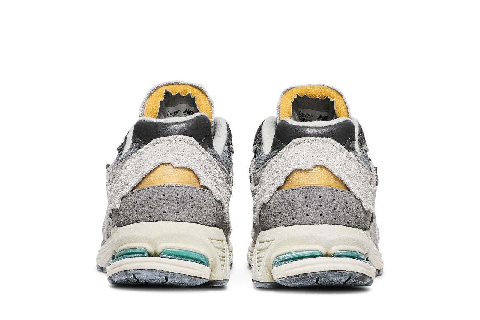 Tênis New Balance 2002R Protection Pack Rain Cloud Suede Mesh Cinza - New Balance - m2002rda
