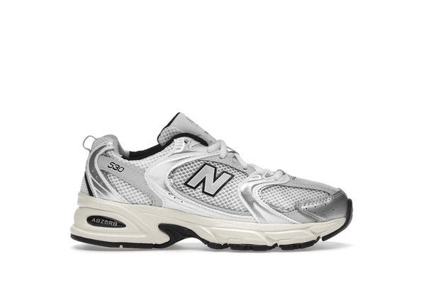 New Balance New Balance 530 Silver Cream Prateado tênis em silver original na LK Sneakers