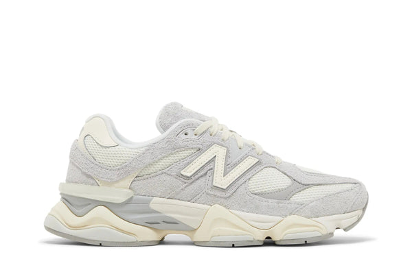 New Balance New Balance 9060 Quartz Grey tênis em cinza original na LK Sneakers