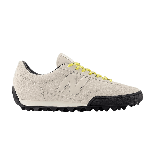 Tênis New Balance Gator Run Star Burst Bege