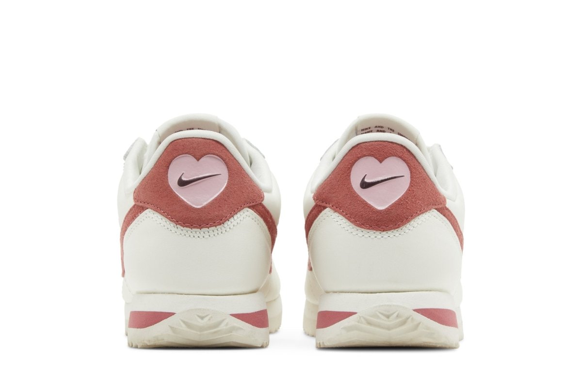 Tênis Nike Cortez Valentine's Day Branco - LK Sneakers - FZ5167 - 133
