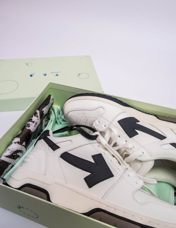 Tênis Off White OOO Low Tops White Black Arrow 2021 Branco