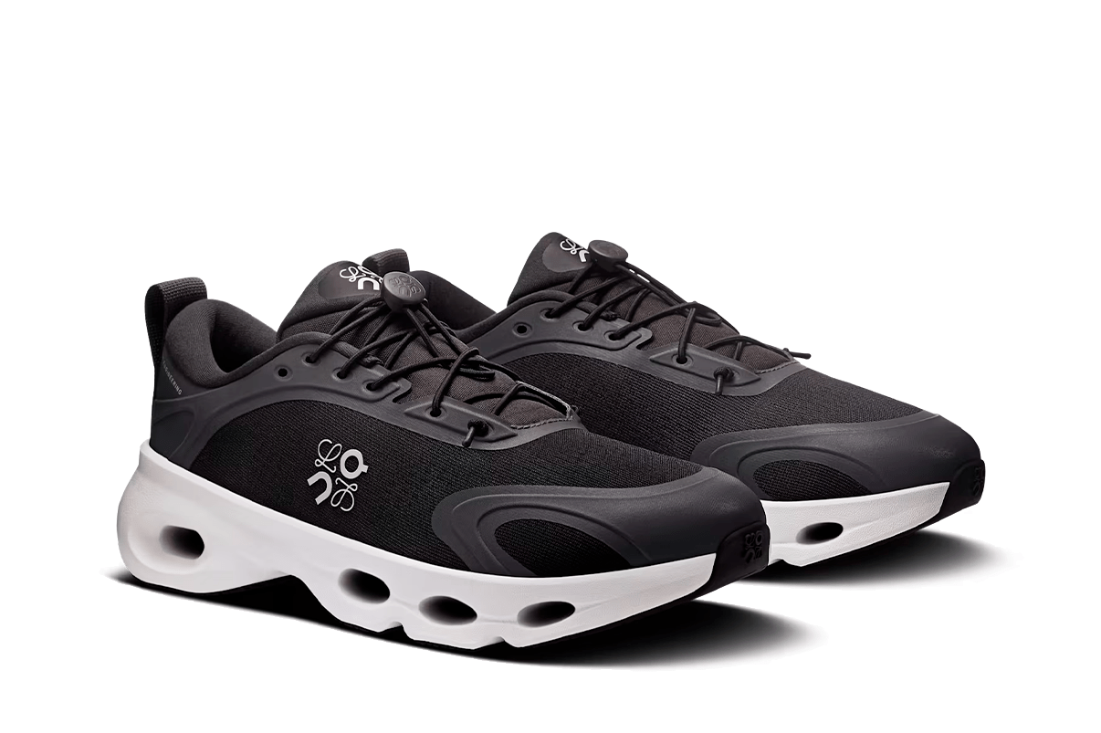 Tênis On Running Cloudsolo Loewe Black/White Preto - On Running x Loewe - 3WF30600299-1