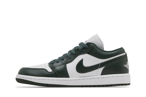 Tênis Nike Air Jordan 1 Low Galactic Jade Verde