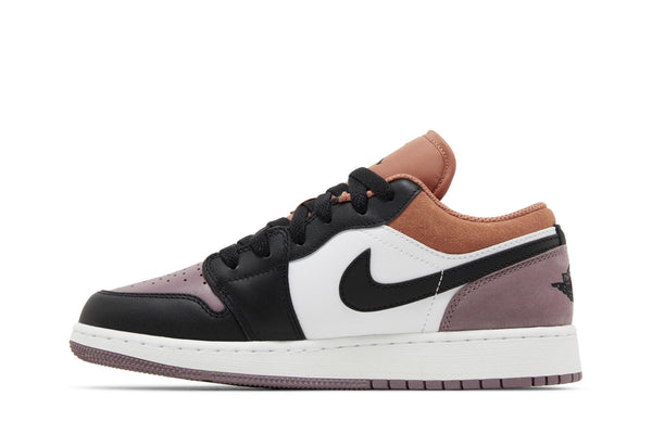 Tênis Nike Air Jordan 1 Low SE Sky J Mauve Roxo