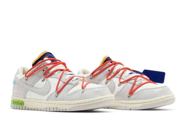 Tênis Nike Dunk Low x Off White