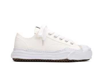 Tênis Maison Mihara Yasuhiro "Hank" OG Sole Canvas Low-top White Branco