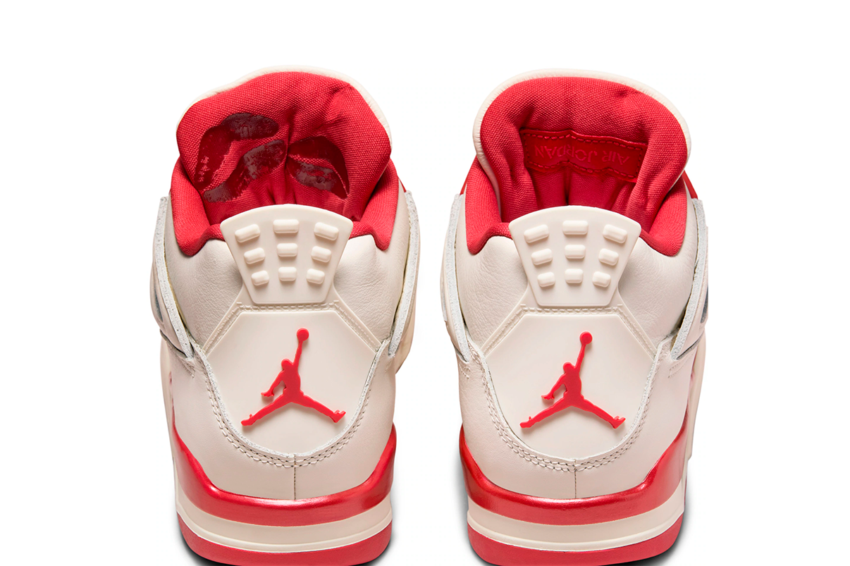 Tênis Nike Air Jordan 4 Retro Valentine's Day Sierra Red Vermelho