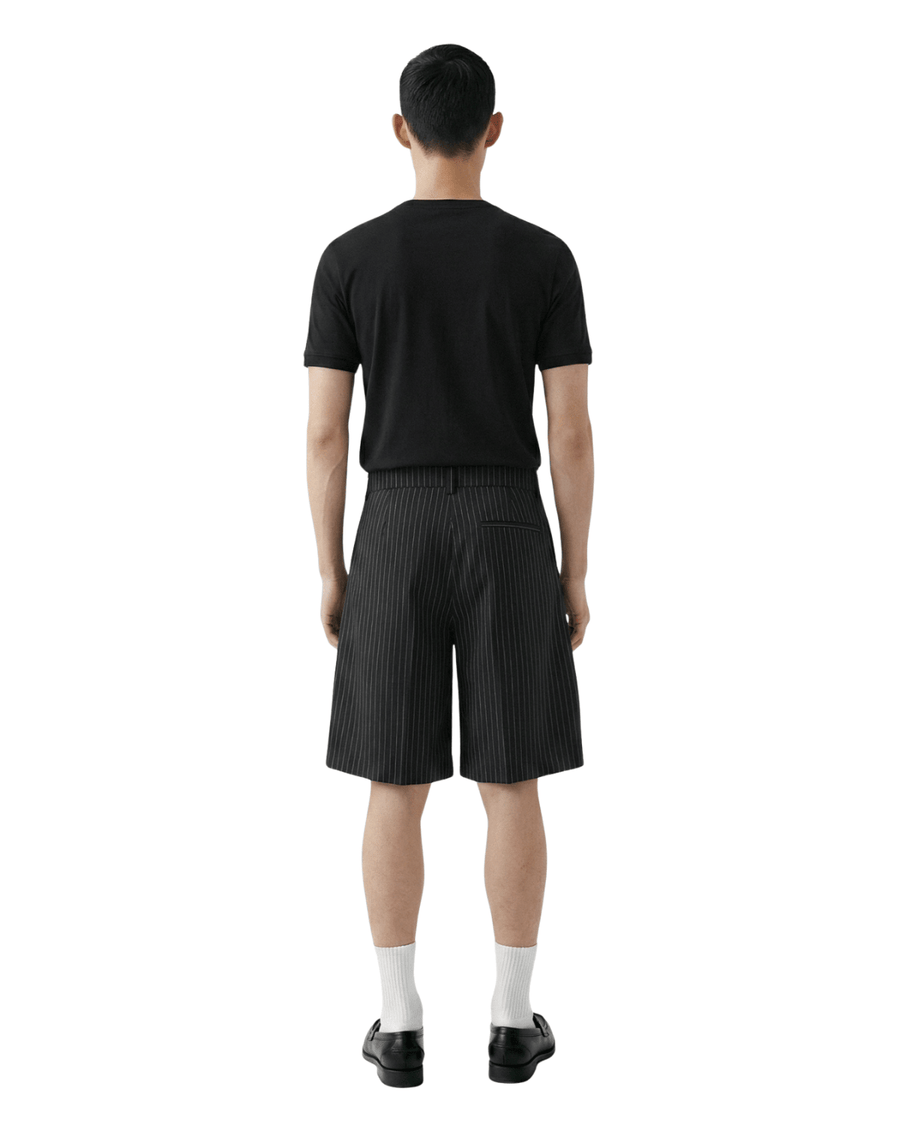 Bermuda Saint Studio Alfaiataria Algodão Orgânico Risca de Giz Preto