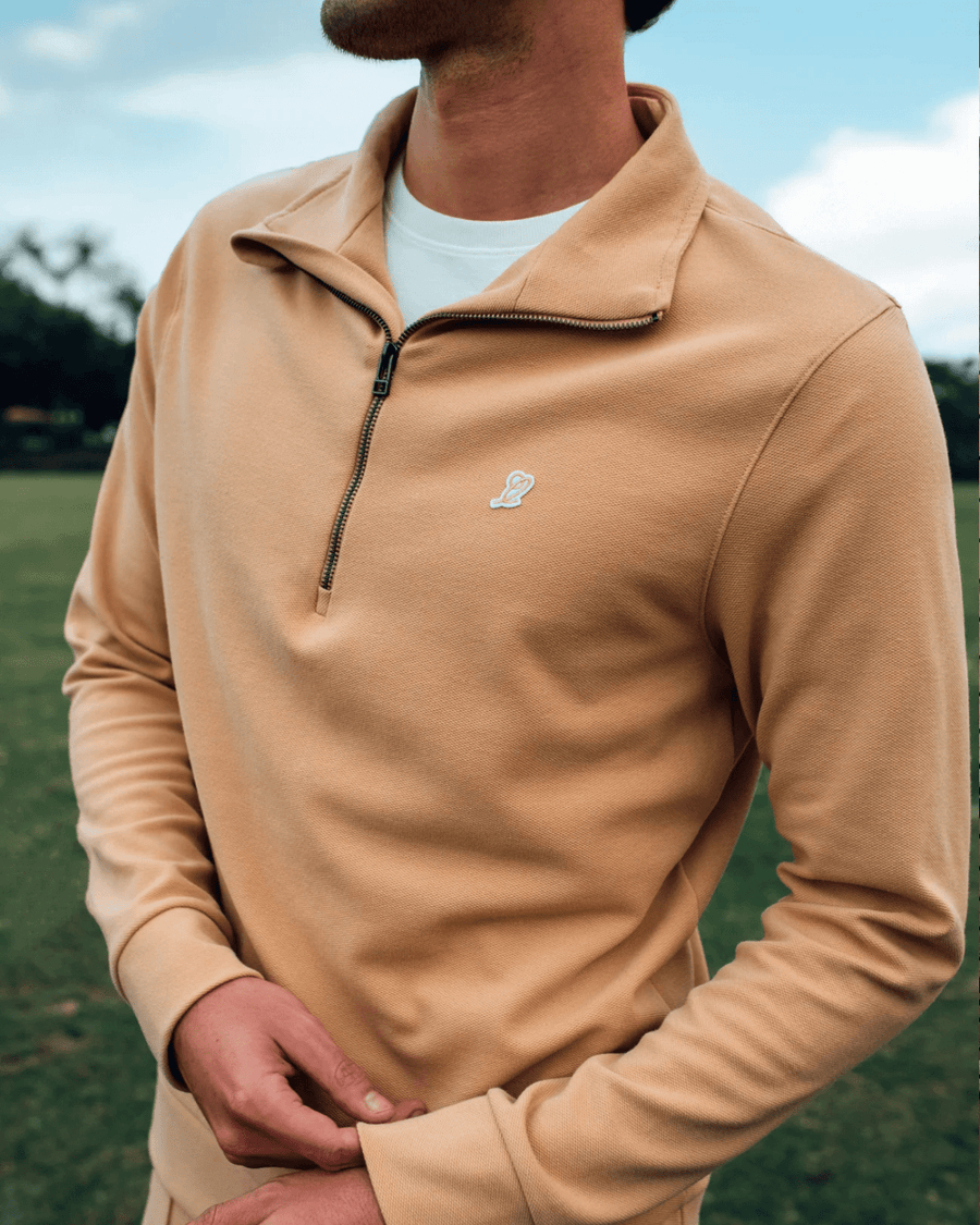 Vista na caixa Blusa Slyce Classics Piquet Quarter Zip Bege