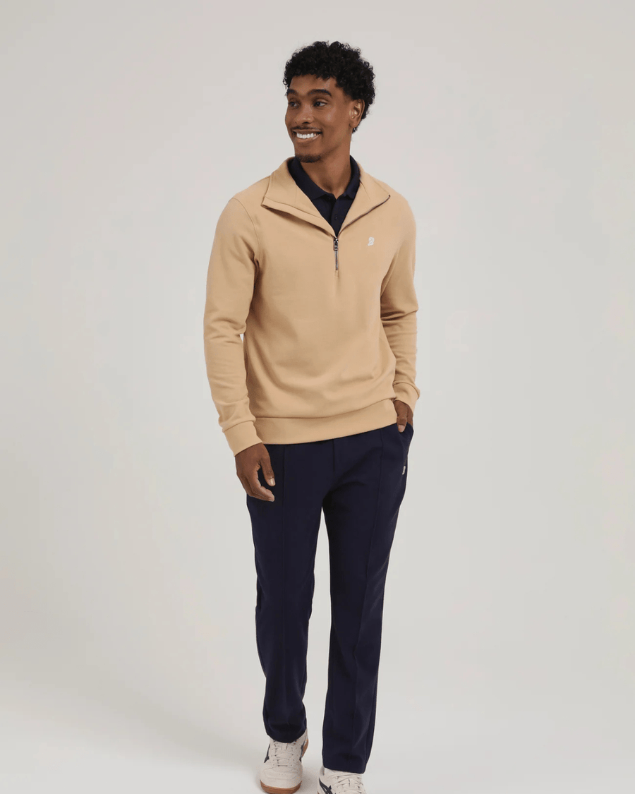 Vista frontal Blusa Slyce Classics Piquet Quarter Zip Bege