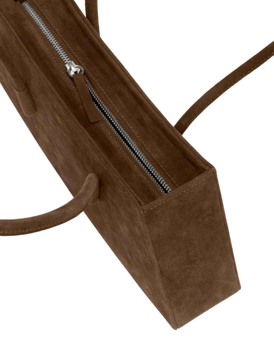 Vista frontal Bolsa Saint Studio Luci Cacto Suede Avelã Marrom