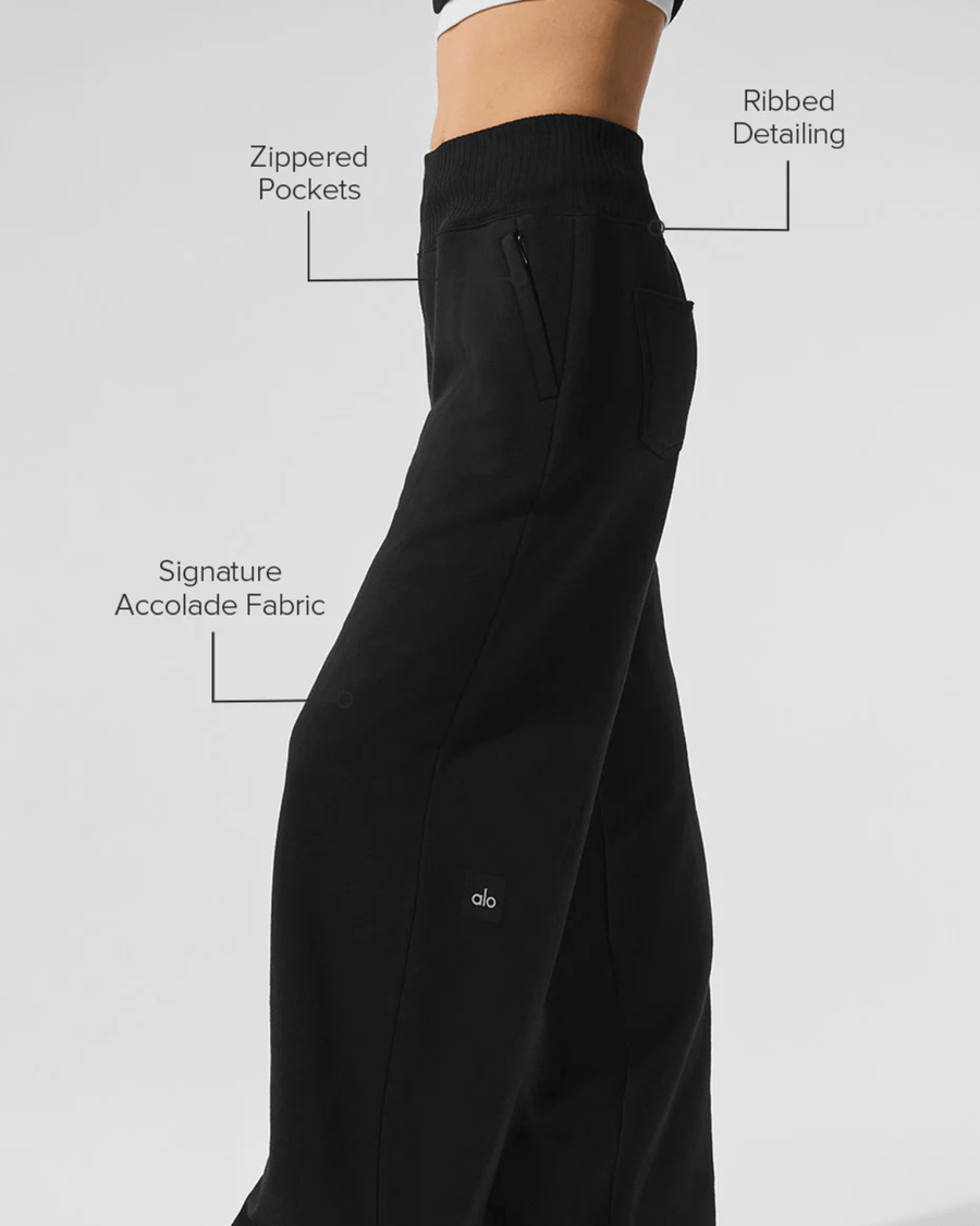 Calça Alo Yoga Serenity Wide Leg Preto por R$ 1.399,99 em até 10x