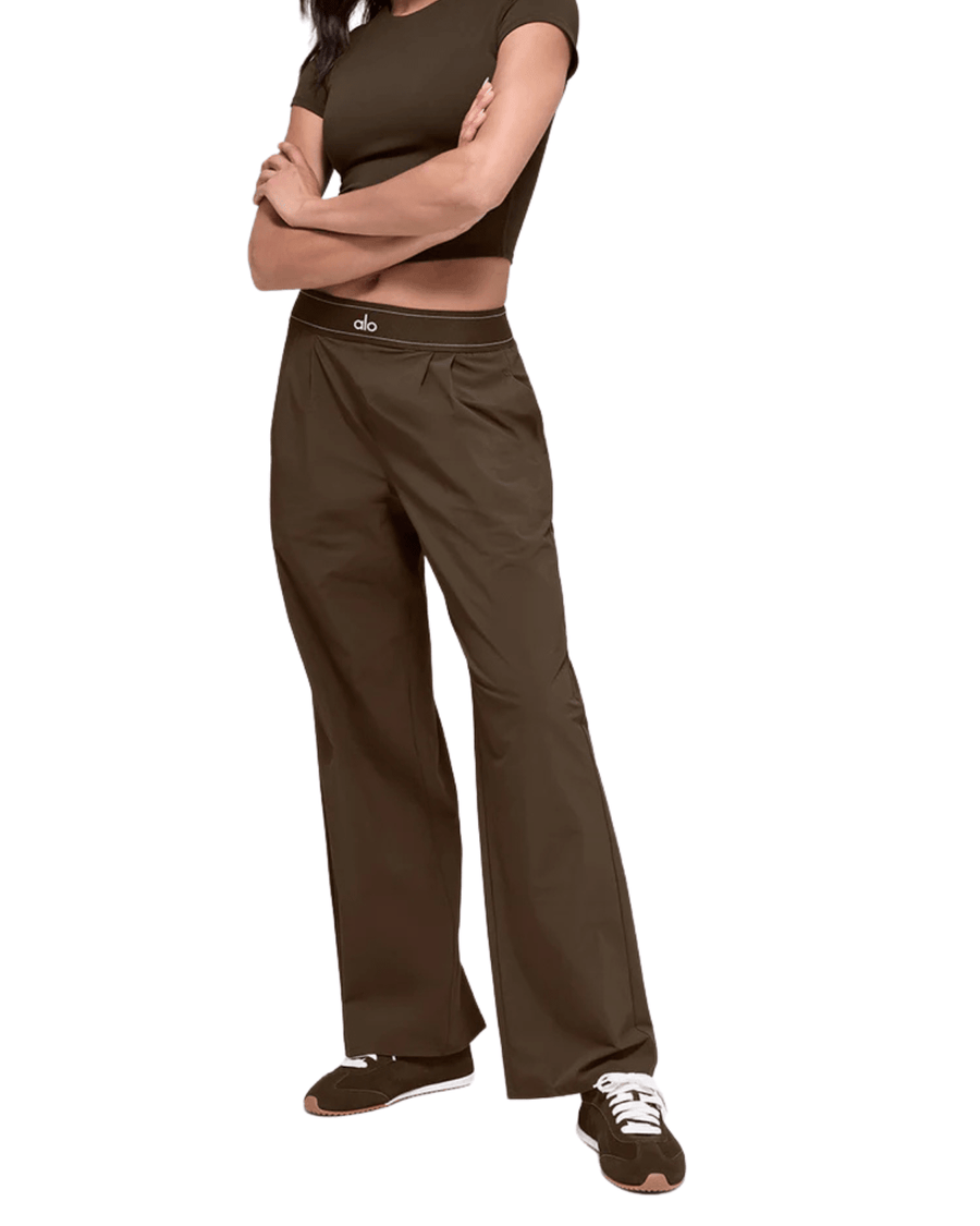 Calça Alo Yoga Suit Up Trouser (Regular) Espresso Marrom