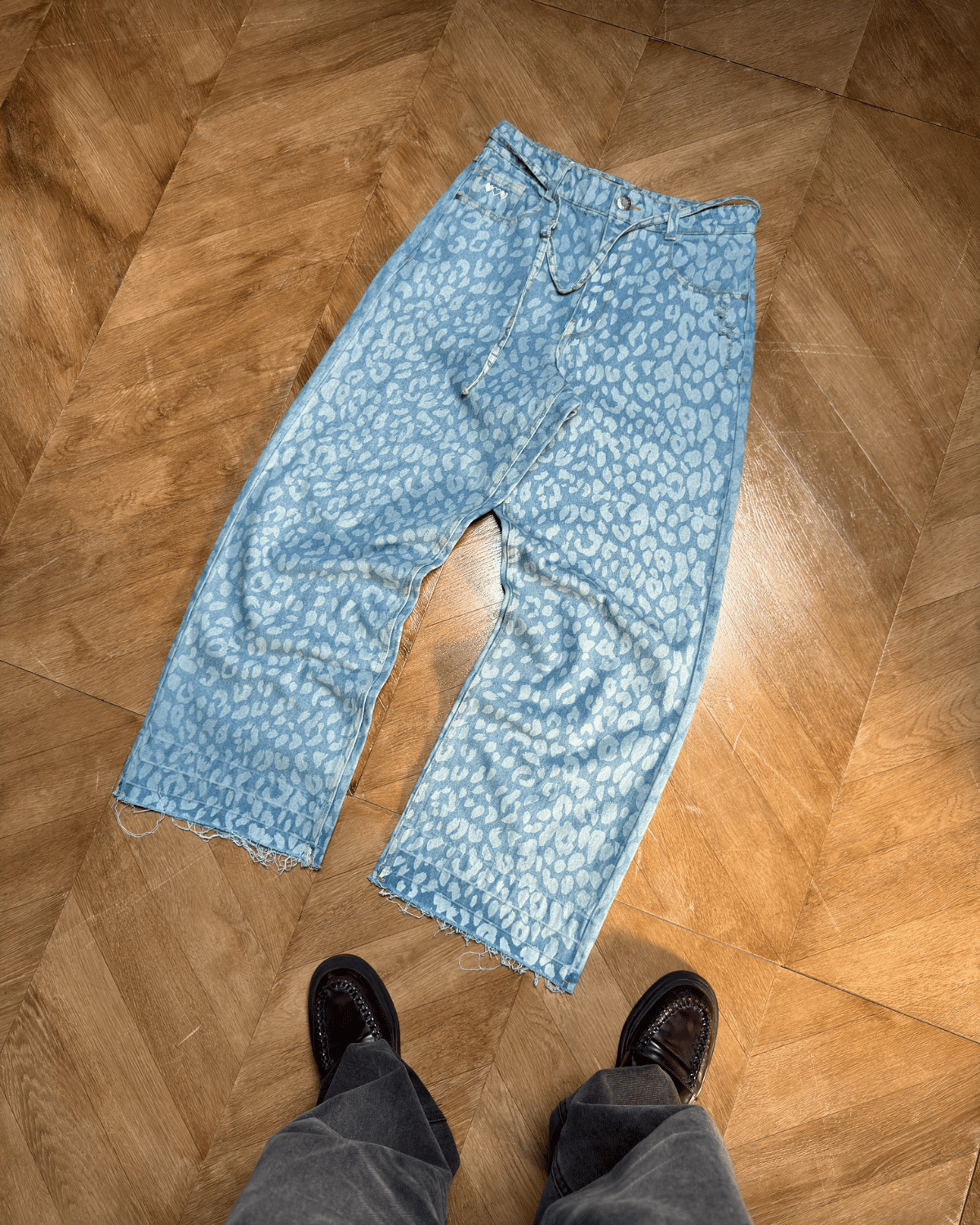 Calça Baggy Nude Project Old Jeans Animal Print - Nude Project - NP13 - 1
