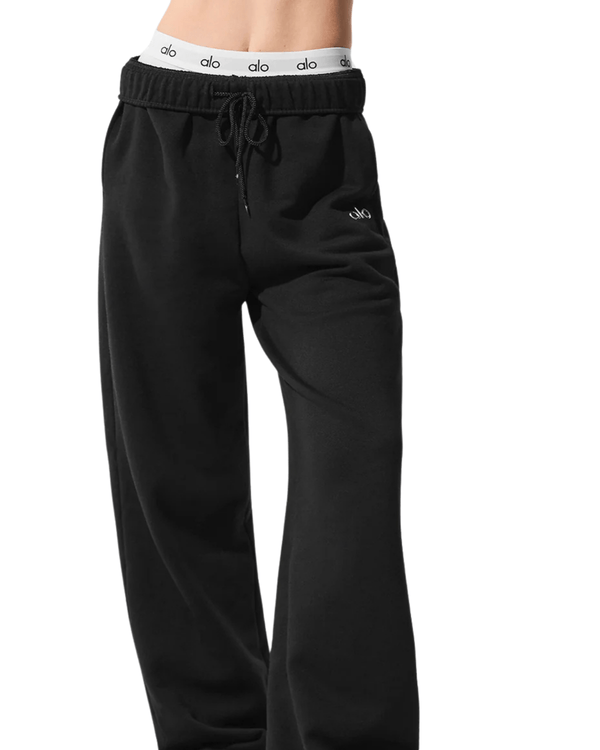 Calça de Moletom Alo Yoga Accolade Straight Leg original na LK Sneakers