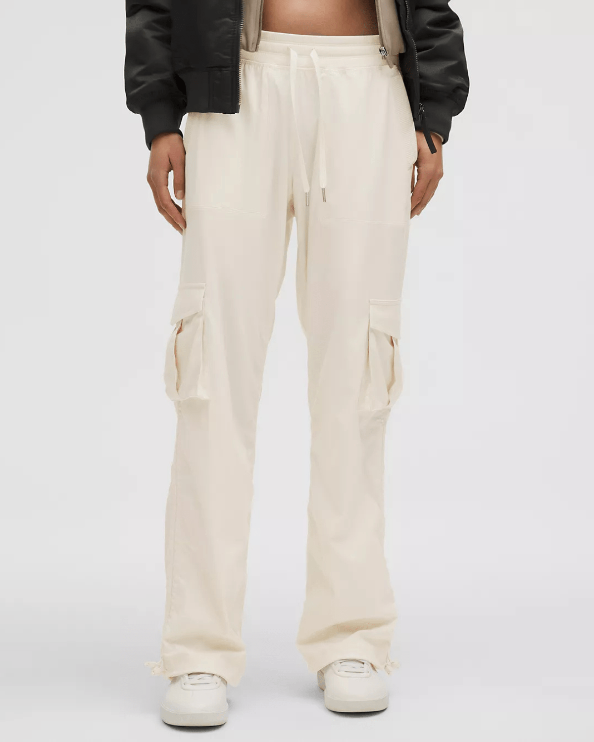 Calça Lululemon Cargo Dance Studio Relaxed - Fit Mid - Rise - Lululemon - 11670127 - 31