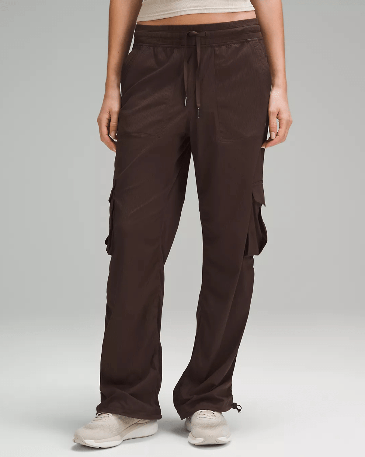 Calça Lululemon Cargo Dance Studio Relaxed - Fit Mid - Rise - Lululemon - 11670127 - 46