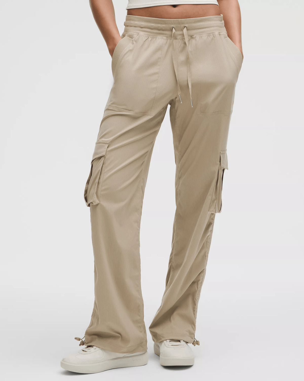 Calça Lululemon Cargo Dance Studio Relaxed - Fit Mid - Rise - Lululemon - 11670127 - 6