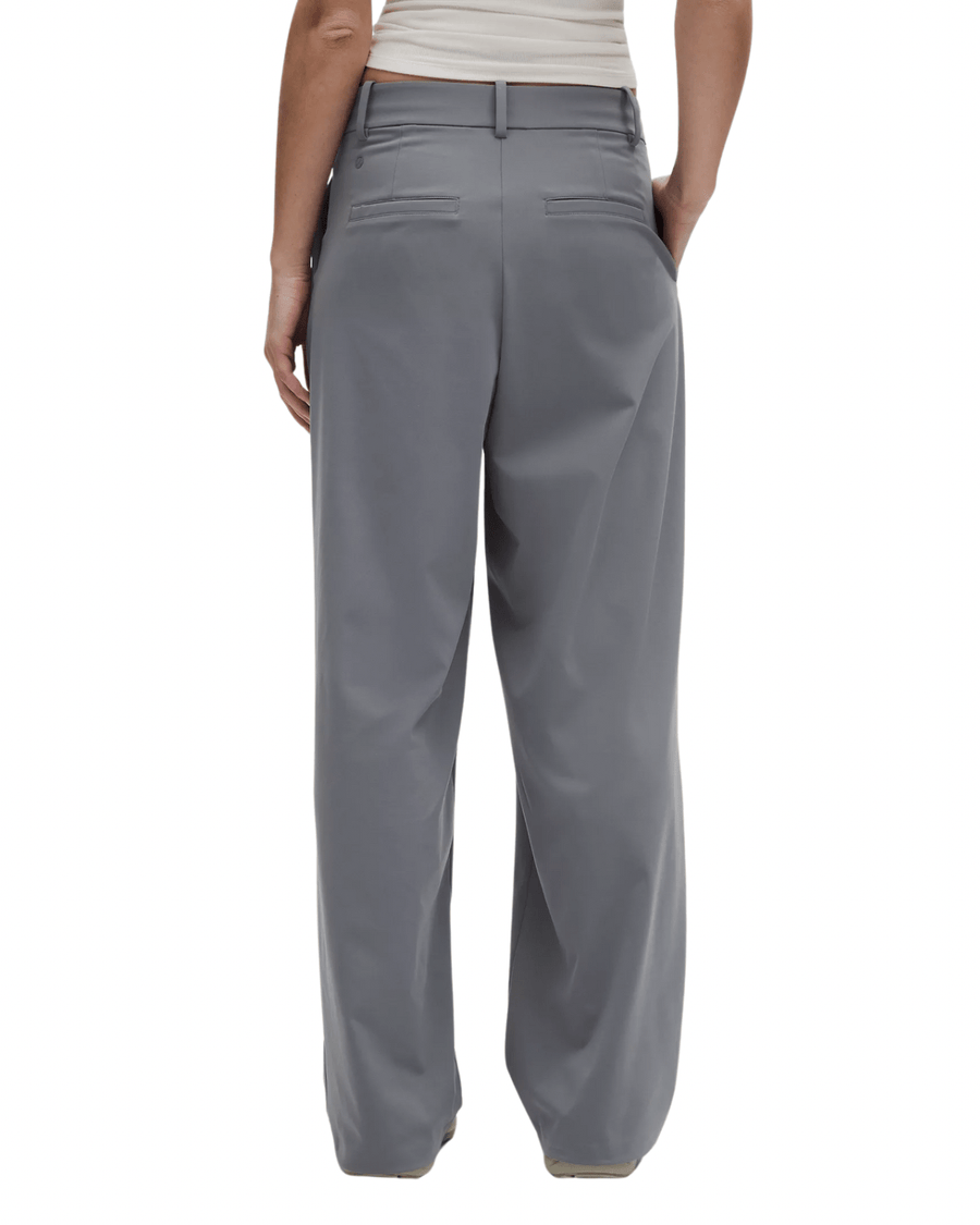 Vista frontal Calça Lululemon Daydrift Regular