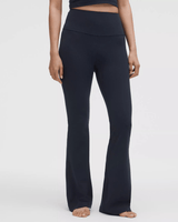 Vista na caixa Calça Lululemon Groove Nulu Super-High-Rise Flared Regular