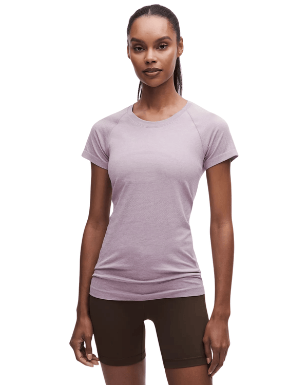 Camiseta Lululemon Manga Longa Swiftly Tech Shirt 2.0 Hip Length Lotus Lavender Roxo