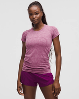 Camiseta Lululemon Swiftly Tech 2.0 Hip Length - Lululemon - 9750519 - 46