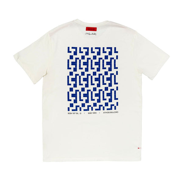 Camiseta Painel Dane-se x Athos Bulcão 107 Norte Branco em branco original na LK Sneakers