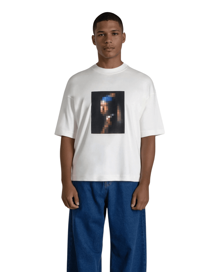 Camiseta Saint Studio Boxy SUPIMA Vermeer Off White em white original na LK Sneakers