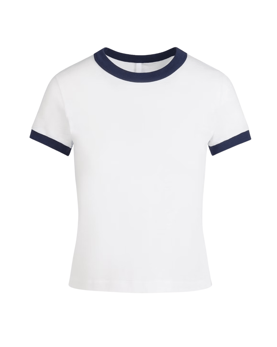 Vista lateral Camiseta Skims Baby Tee Worn in Jersey Snow Contrast Branco