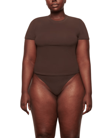 Camiseta Skims Fits Everybody Cocoa Marrom - Skims - 43774078390830