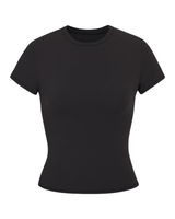 Vista superior Camiseta Skims Fits Everybody Onyx Preto