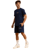 Vista lateral Camiseta Slyce Racquet Club Bordada Azul Marinho