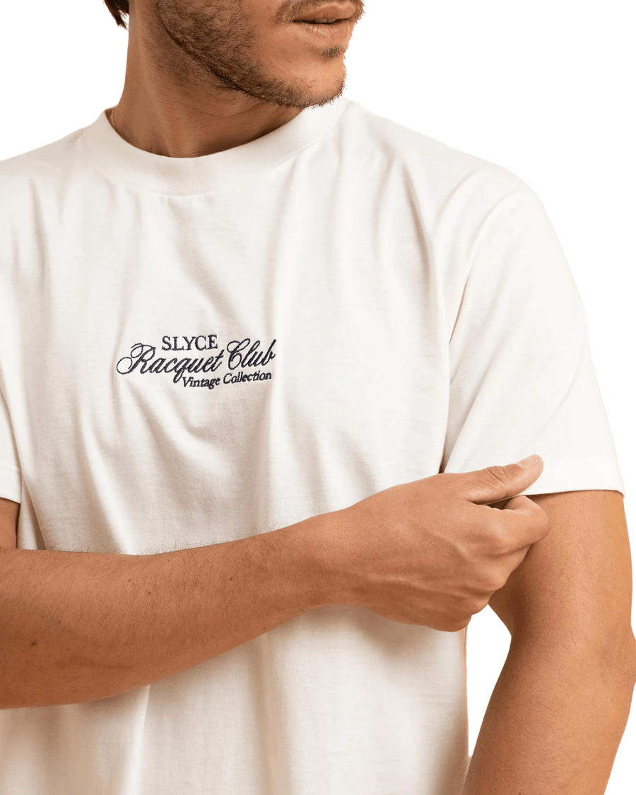 Vista traseira Camiseta Slyce Racquet Club Bordada Off White