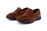 Vista superior do New Balance New Balance 1906L Rich Oak Suede Camurça Slip-on mostrando abertura, lingueta e cadarços