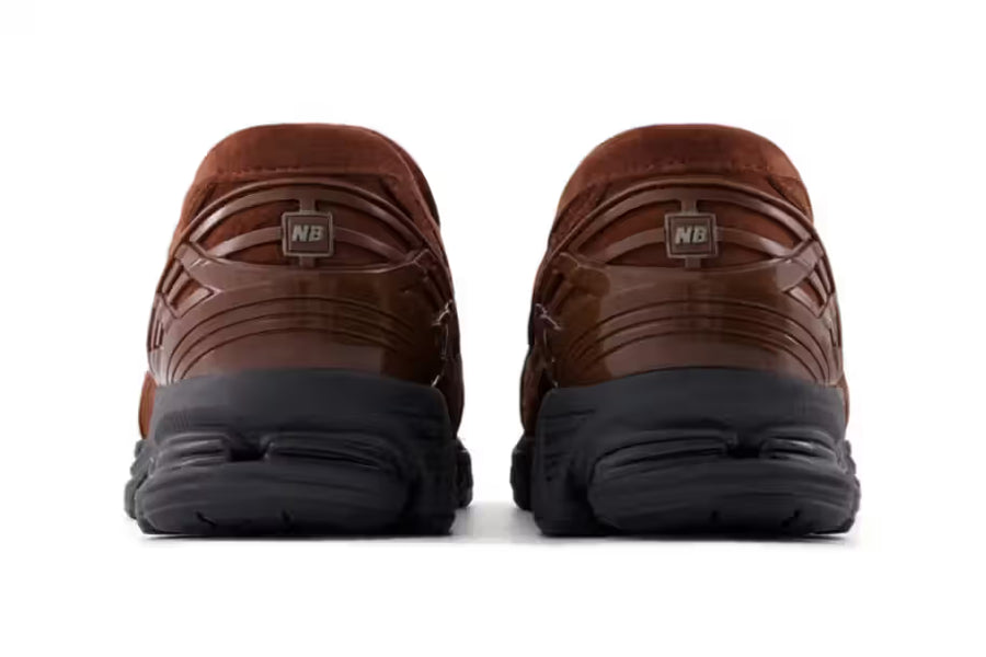 Tênis New Balance 1906L Rich Oak Suede Camurça Slip-on Marrom por Tênis New Balance 1906L Rich Oak Suede Camurça Slip-on Marrom por