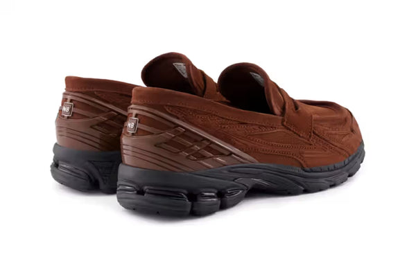 Tênis New Balance 1906L Rich Oak Suede Camurça Slip-on Marrom por