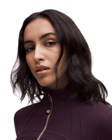 Jaqueta Lululemon Define Nulu Black Plum/Gold Roxo