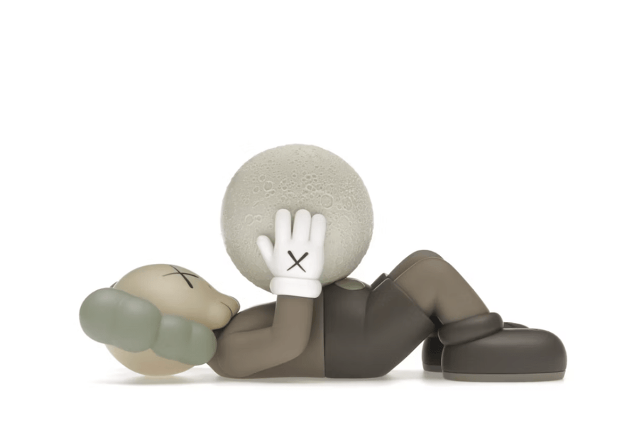 KAWS Holiday Shanghai Vinyl Figure Brown Toy Art Marrom em marrom original na LK Sneakers