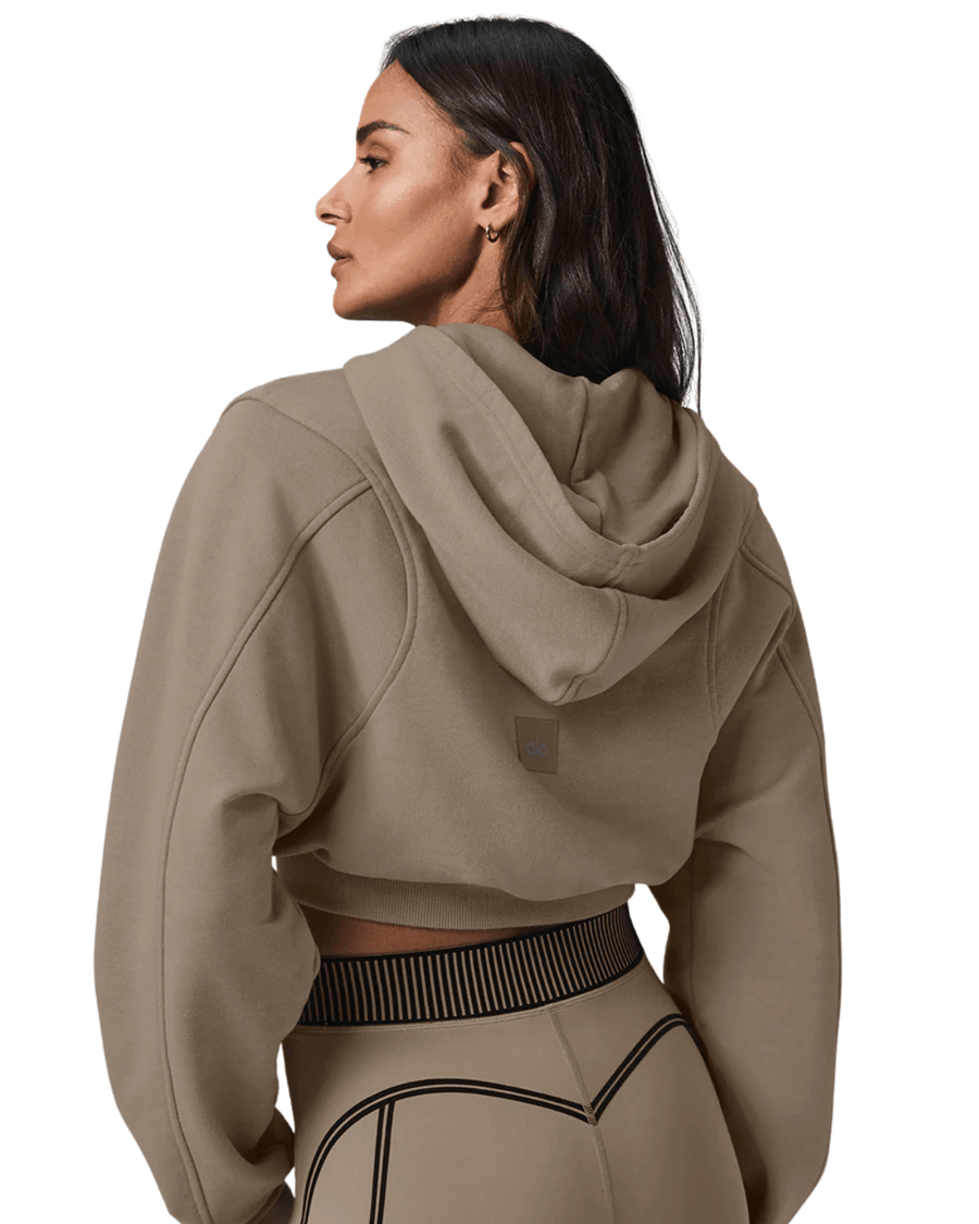 Vista superior Moletom Alo Yoga Sweet Escape Zip Up Gravel Marrom