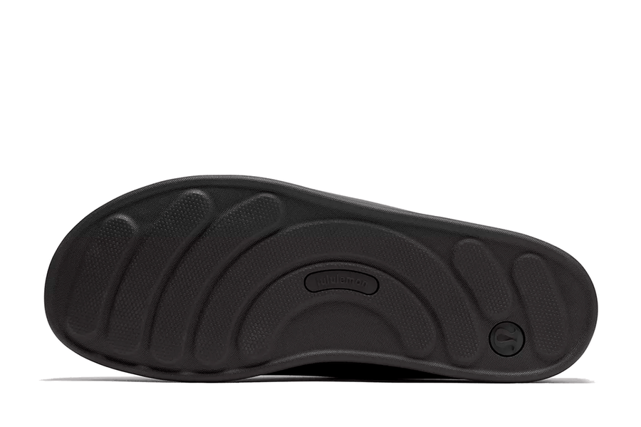 Vista do solado Mule Lululemon SwayDay Black Preto