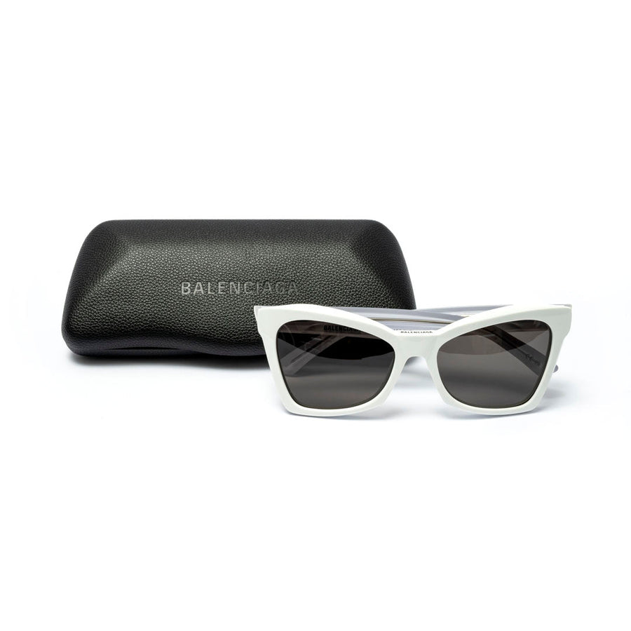 Vista frontal Oculos de Sol Balenciaga BB0231S-005 Branco