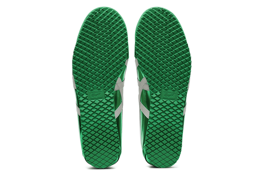 Vista do solado Onitsuka Tiger Mexico 66 SD Metallic Series Jade Cream Verde